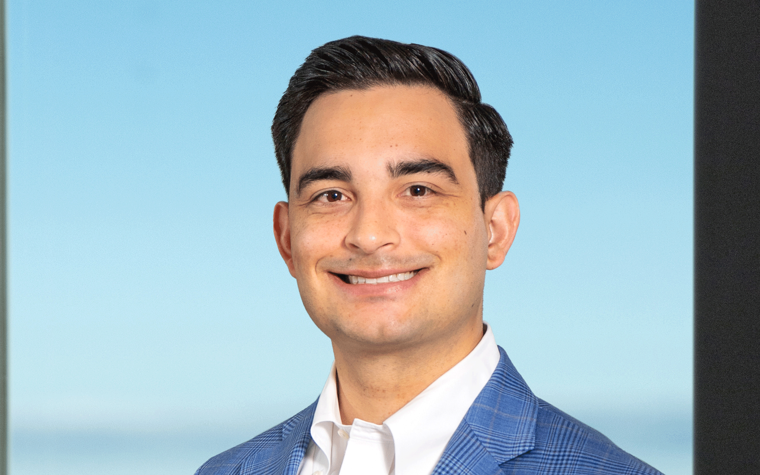 Alejandro Duque | Associate